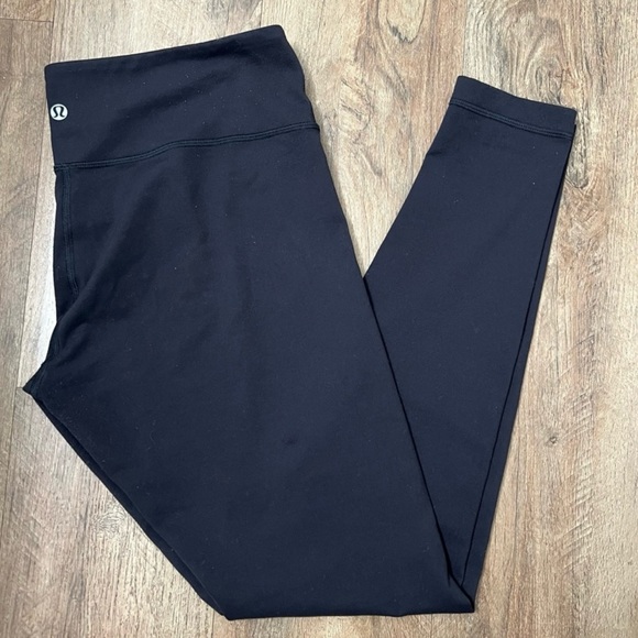 Lululemon Mid-Rise Wunder Under Leggings - Picture 1 of 5